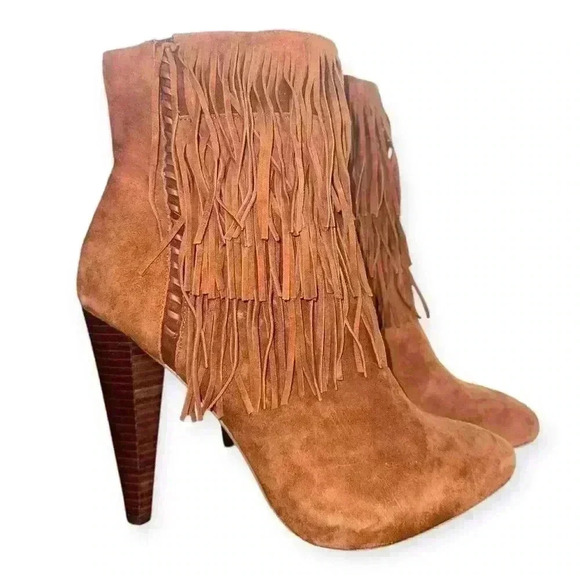 Steve Madden Myrakle Fringed Pointed Toe Boot  Steve Madden Myrakle Fringed Pointed Toe Boot - Women | Color: Brown | Size: 8.5